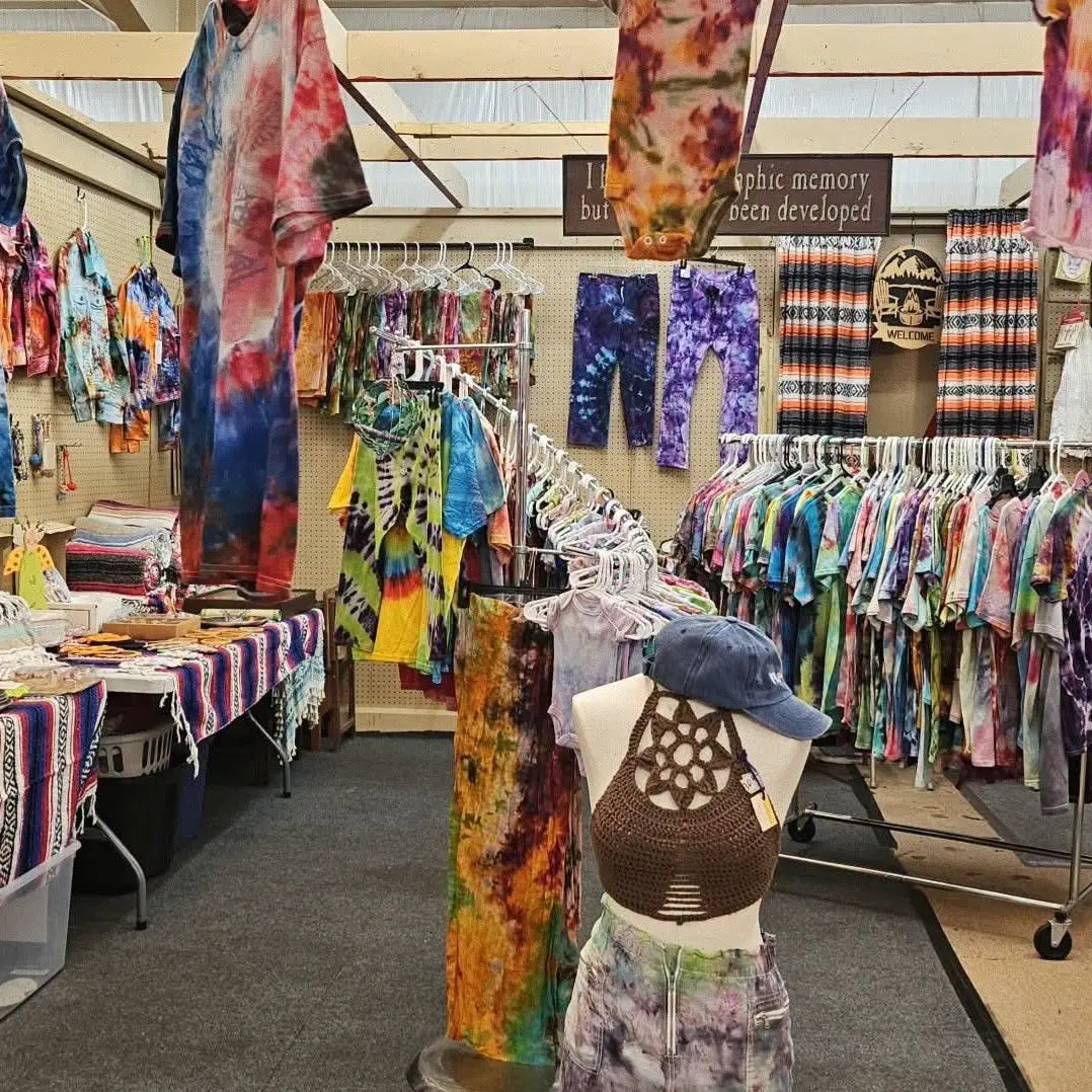 DWC Conversations 206 (Video Class): How To Make Tie & Dye Clothing
